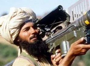 Pakistan'da saldırı: 21 ölü