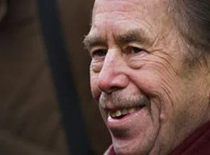 Prag'da Havel'e hüzünlü uğurlama