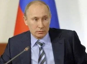 Putin muhalefete ateş püskürdü
