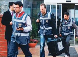 Reytingine 'hediye' karıştı