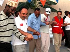 Somalililer halay ile tanıştı