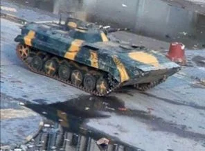 Suriye'de kritik ziyaret öncesi tanklar çekiliyor