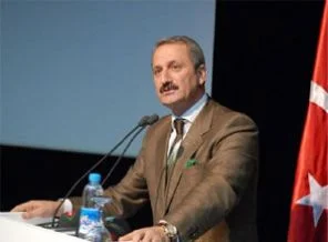 'Suriye kendi bindiği dalı kesiyor'