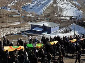 'Tabuttaki PKK bayrağı ciğerimi yaktı!'