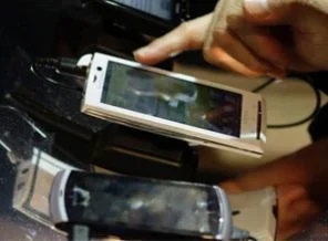 Telefonlara servet harcadık!