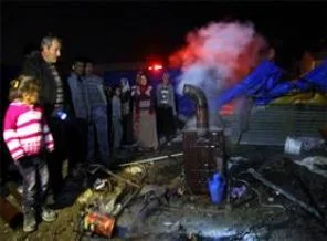 Van'da yine çadır yangını