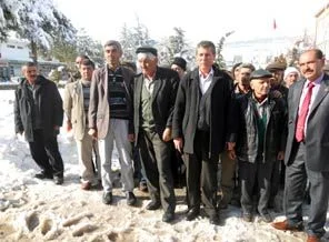 Arazi davalarını para bulabilirlerse sürdürecekler