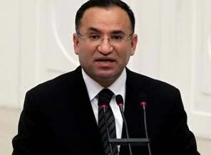 Bozdağ terör konusunda din adamlarına yüklendi