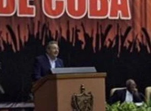 Castro: Tek parti yönetimini savundu