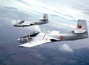 Foça'da askeri uçak düştü