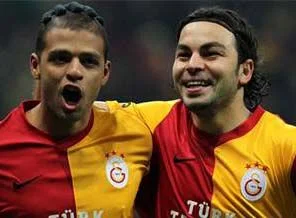 Galatasaray kulüp tarihi rekorunu kırdı