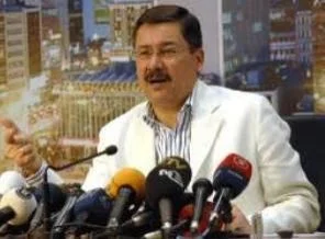 Gökçek, Fransa'ya karşı harekete geçiyor