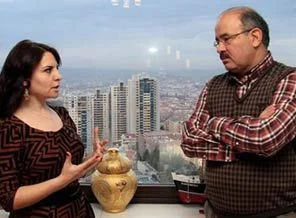 'Kendi adıma özür diliyorum, devlet de özür dilemelidir'