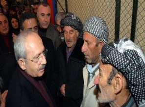 Kılıçdaroğlu, Uludere'de taziye ziyaretinde bulundu