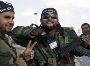 Libyalı milisler korkutuyor
