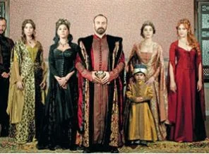 Muhteşem Yüzyıl yayından kaldırıldı!