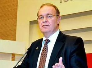 Öztrak: 2011 Türkiye'nin enflasyonda şaha kalktığı bir yıl olmuştur.