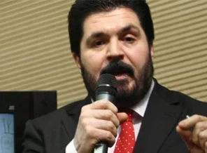 Savcı Sayan, CHP'den ihraç edildi