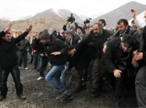 Uludere'de Hasip Kaplan provokasyonu!