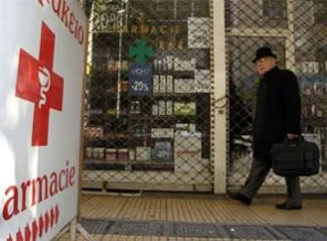 Yunanistan yeni yıla grevle başladı