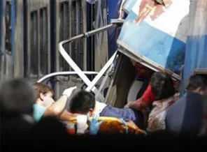 Arjantin'de tren faciası: 40 ölü, 550 yaralı
