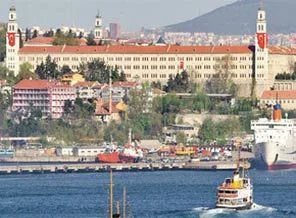 Askeri kışlalar şehir dışına taşınacak