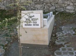 Atıf Hoca'ya ilk iade-i itibar memleketinden