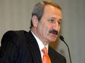 Bakan Çağlayan: Ben de ikinci sınıfım