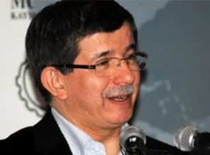 Davutoğlu'nun gündemi Suriye