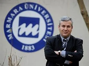 Dekanı eleştiren öğrenciye inanılmaz ceza!