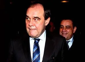 Demirören TFF Başkanlığına aday oldu
