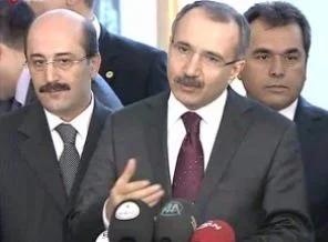 Dinçer'den "4+4+4" Eleştirilerine Cevap