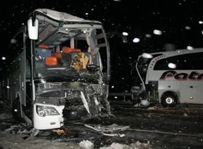 Erzincan'da 2 otobüs çarpıştı