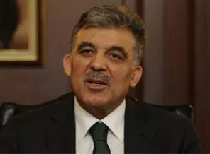Gül'den kritik yasaya onay