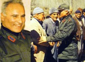 Mezarın başına geldiğinde şok oldu