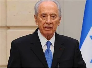 Peres'den İran'a barış mesajı