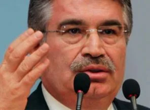 Şahin: Silah beyinsizler için sigortadır