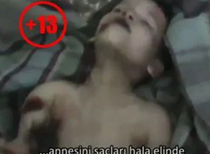 Suriye'de çocuk katliamının videosu