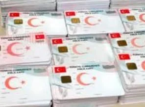 Türkiye 3 yılda çipli kimliğe kavuşuyor