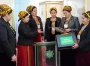 Türkmenistan yarın 'Türkmenbaşını'' seçecek