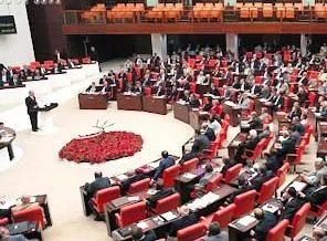 12 yıllık eğitimin 13 maddesi kabul edildi