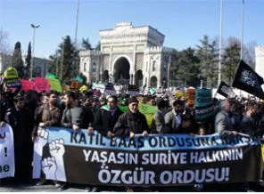 Binlerce kişi Suriye intifadasını selamladı!