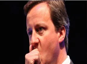Cameron'un başını ağrıtan skandal büyüyor