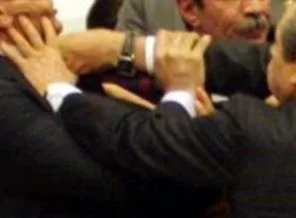 CHP'liler yine kavga çıkardı!