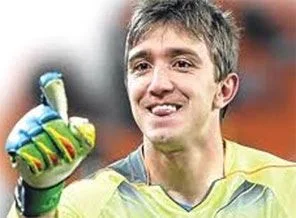 Cim-Bom, Man U'ya rest çekti: Muslera'yı satmıyoruz
