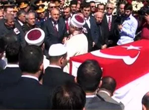 Cudi şehitleri defnediliyor
