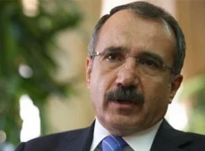 Dinçer: Kürtçe seçmeli olabilir