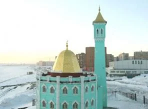 Dünyanın zirvesindeki cami Guinnes'de