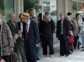 Emeklilerin beklediği haber geldi!