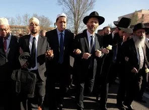 Fransa'daki saldırıyı birlikte protesto ettiler